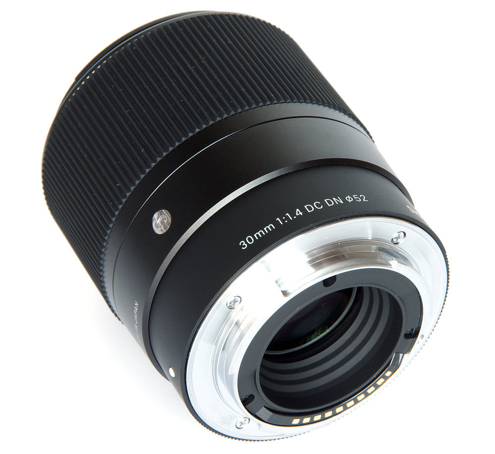 Sigma 30mm f/1.4 DC DN Contemporary Lens for Canon EF-M + UV Ultraviolet Filter