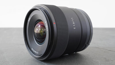 Sony E 11mm f/1.8 Lens SEL11F18 - 7PC Accessory Bundle